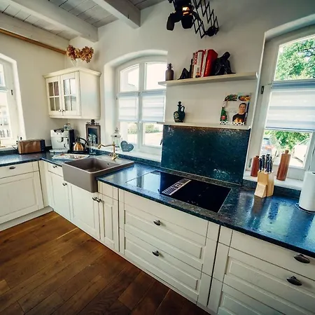 Alte Schmiede Mit Sauna, Pool Und Whirpool Im Aussenbereich Schoenstes Der Lausitz Holiday home Elsterheide