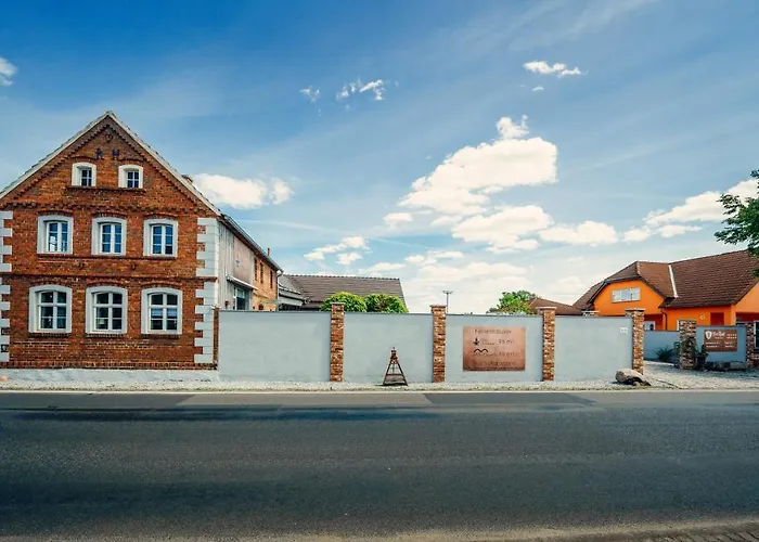 Alte Schmiede Mit Sauna, Pool Und Whirpool Im Aussenbereich Schoenstes Der Lausitz * Elsterheide