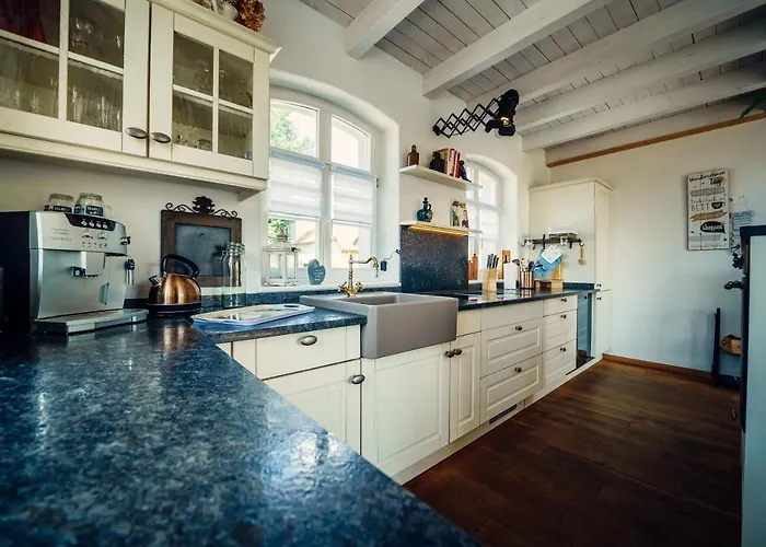 Сasa de vacaciones Alte Schmiede Mit Sauna, Pool Und Whirpool Im Aussenbereich Schoenstes Der Lausitz Elsterheide