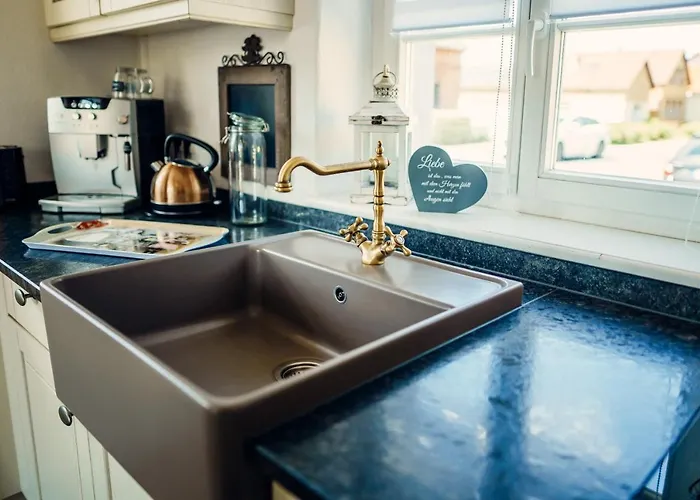 Alte Schmiede Mit Sauna, Pool Und Whirpool Im Aussenbereich Schoenstes Der Lausitz Holiday home