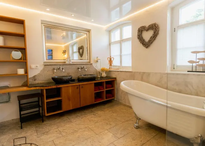 Alte Schmiede Mit Sauna, Pool Und Whirpool Im Aussenbereich Schoenstes Der Lausitz * Elsterheide