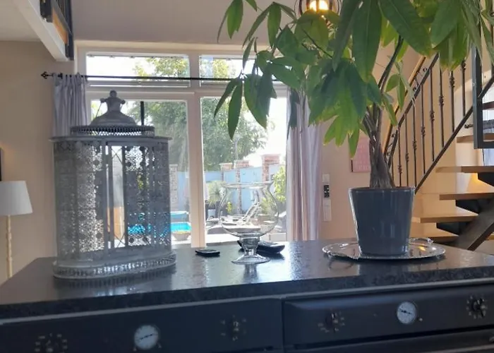 Alte Schmiede Mit Sauna, Pool Und Whirpool Im Aussenbereich Schoenstes Der Lausitz Elsterheide